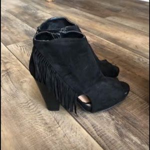 Fall fringe booties